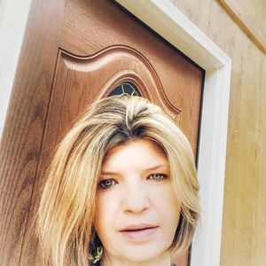 Meet your Posher, Chasity